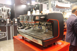 Профессиональная кофемашина La Cimbali M100 HD DT 2 - фото 1